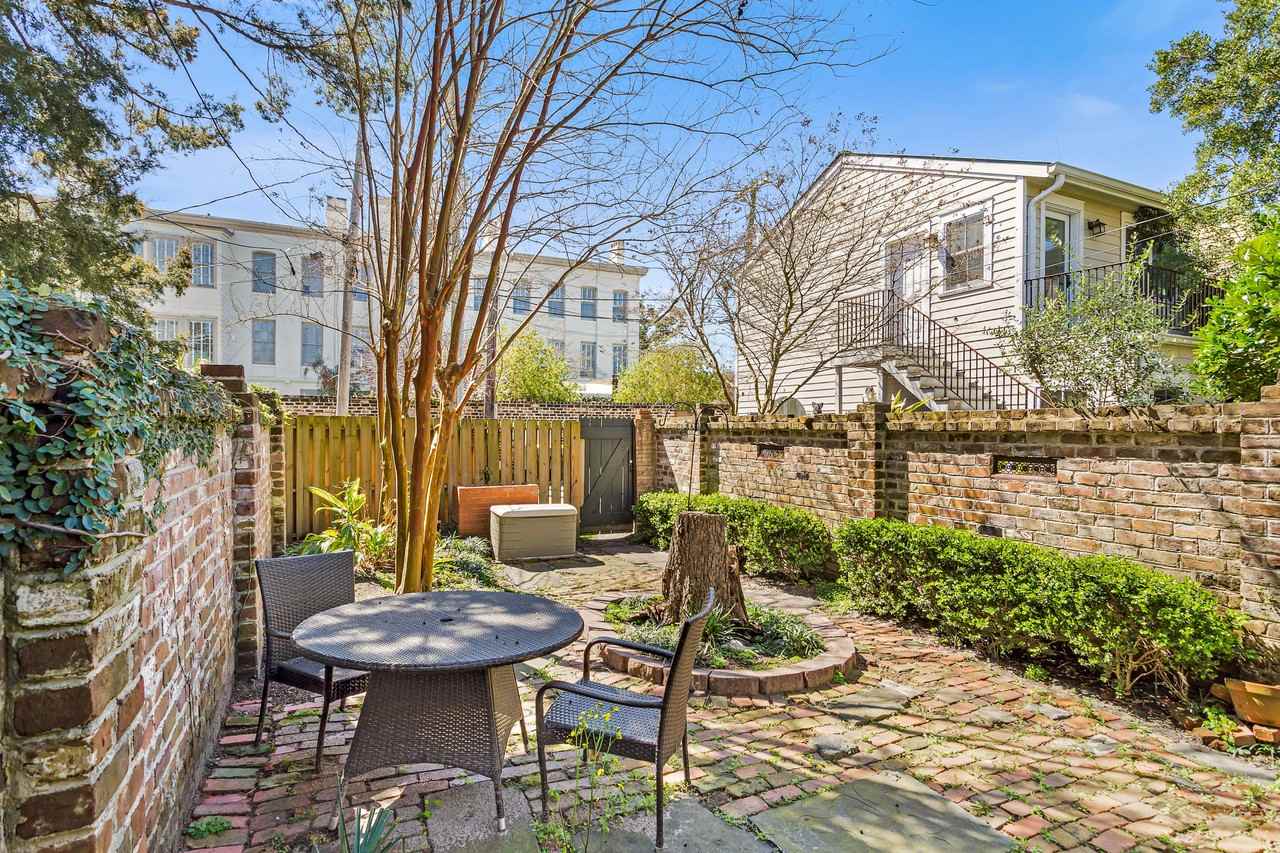 545 E Congress St #NA - Photo 3 of 25