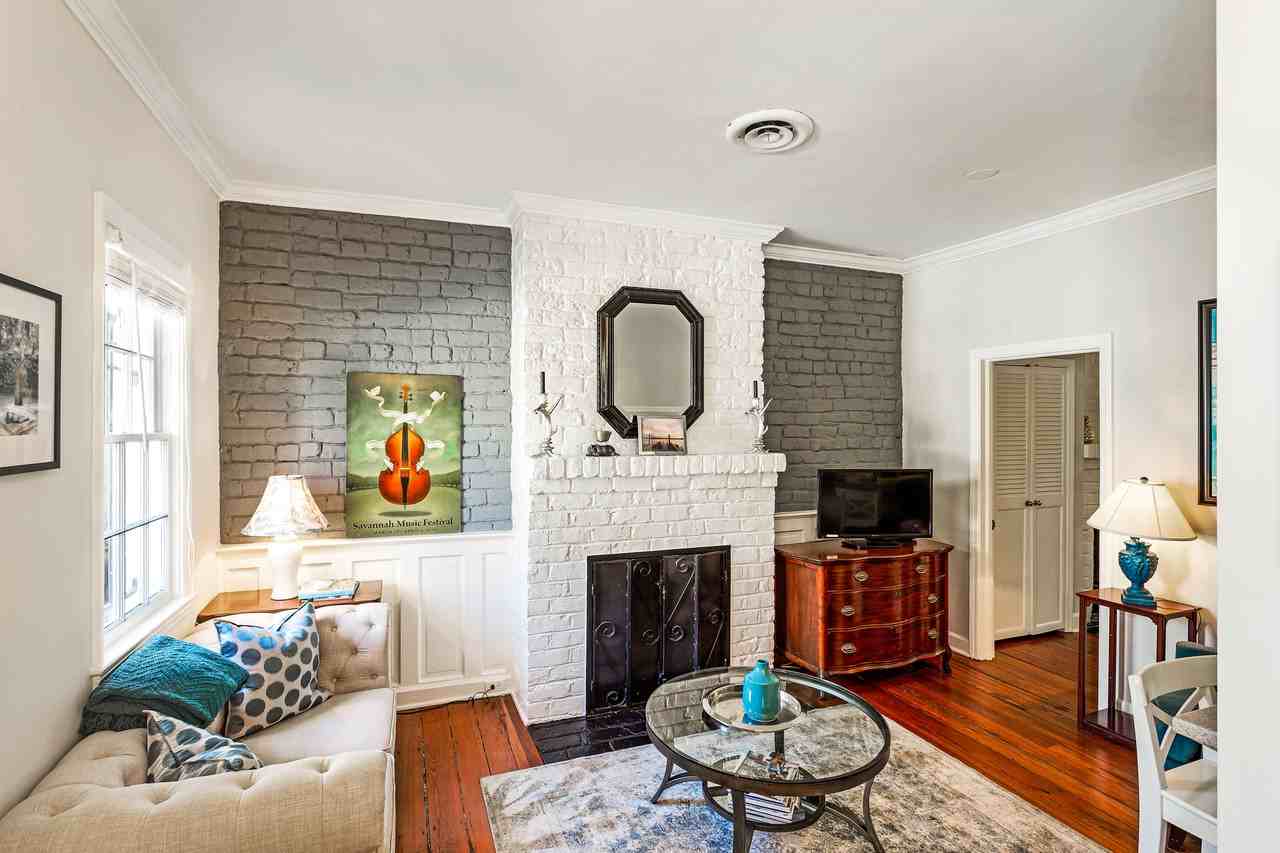 545 E Congress St #NA - Photo 7 of 25