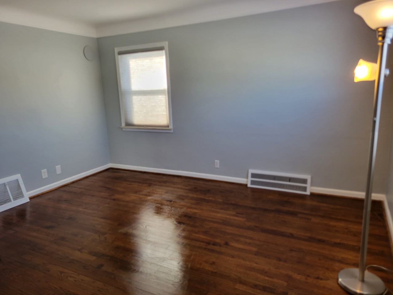 3711 Hunter Ave #NA - Photo 4 of 30