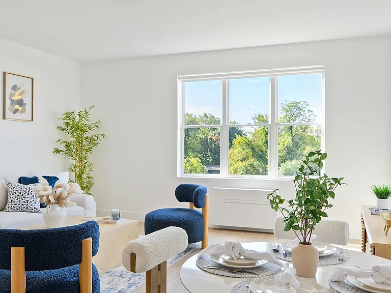 473 Main St #502 - Photo 5 of 11