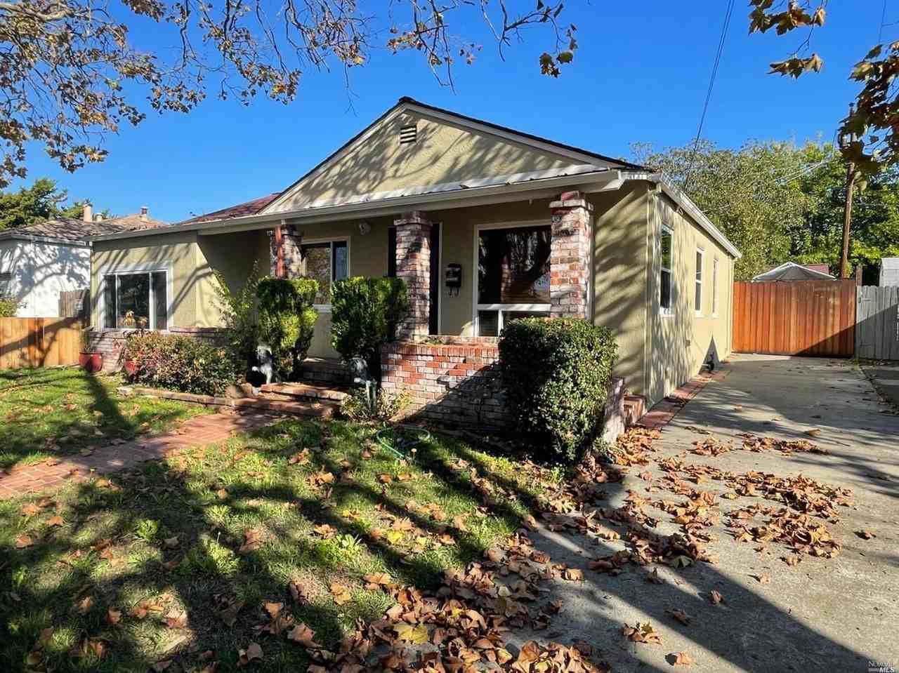 720 Oakwood Ave #NA - Photo 2 of 18