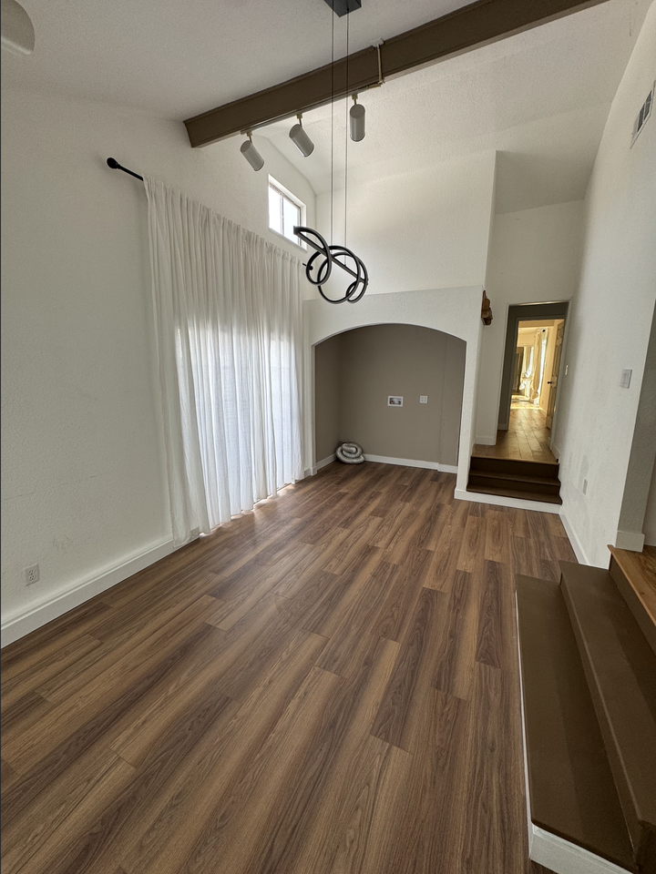 720 Oakwood Ave #NA - Photo 7 of 18