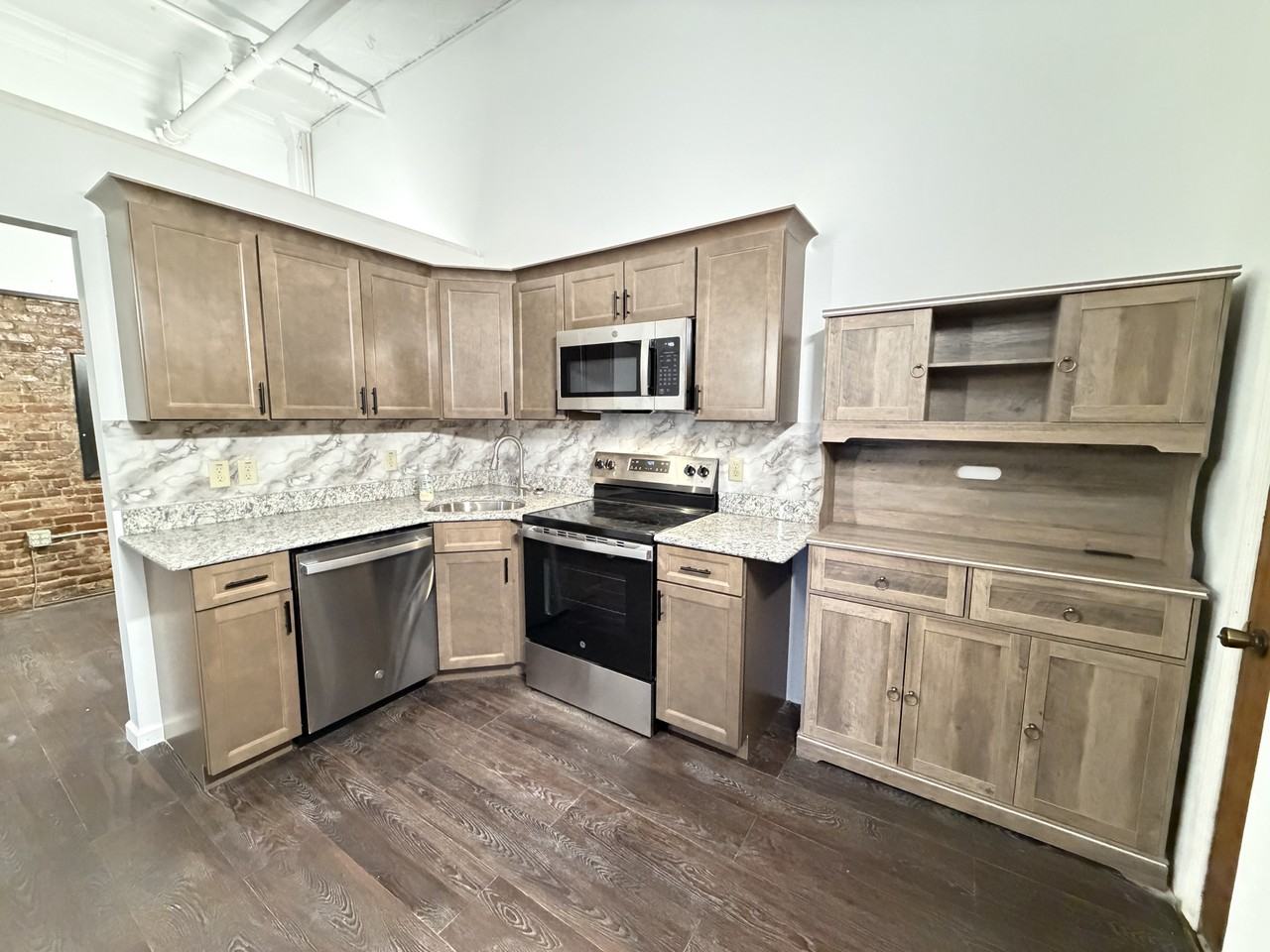 194 Exchange St #1 - Photo 3 of 12