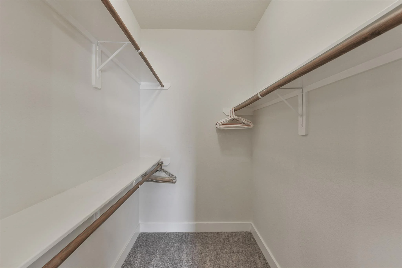 407 Laurel Pine Dr #NA - Photo 5 of 27