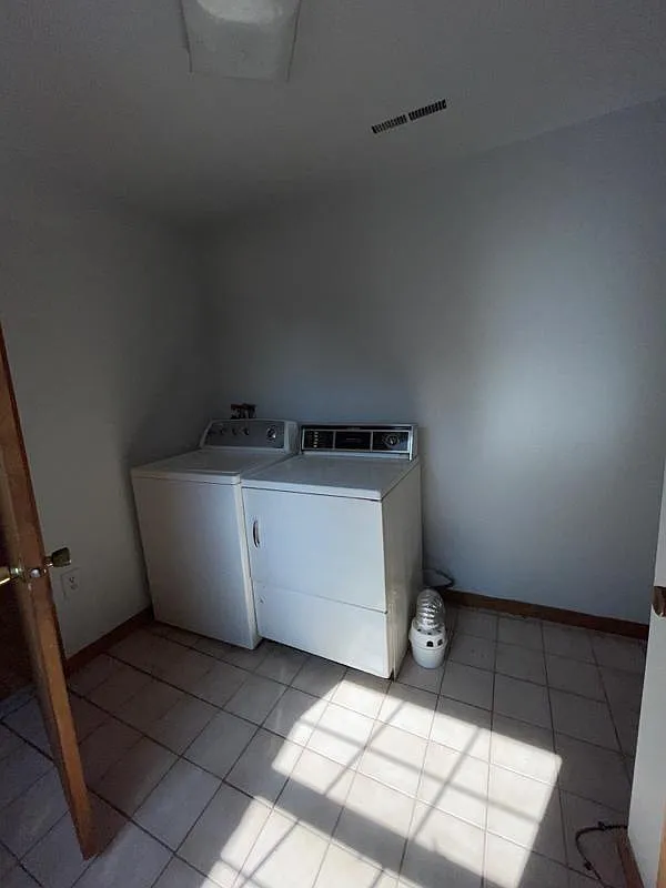 1112 Madison Ave #2ndFL - Photo 4 of 7