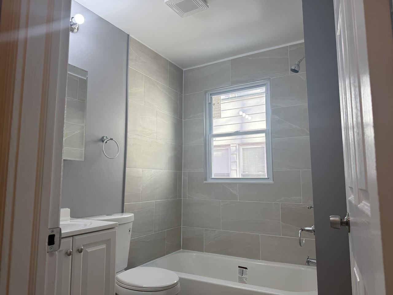 14 Marion Ave #1 - Photo 5 of 8