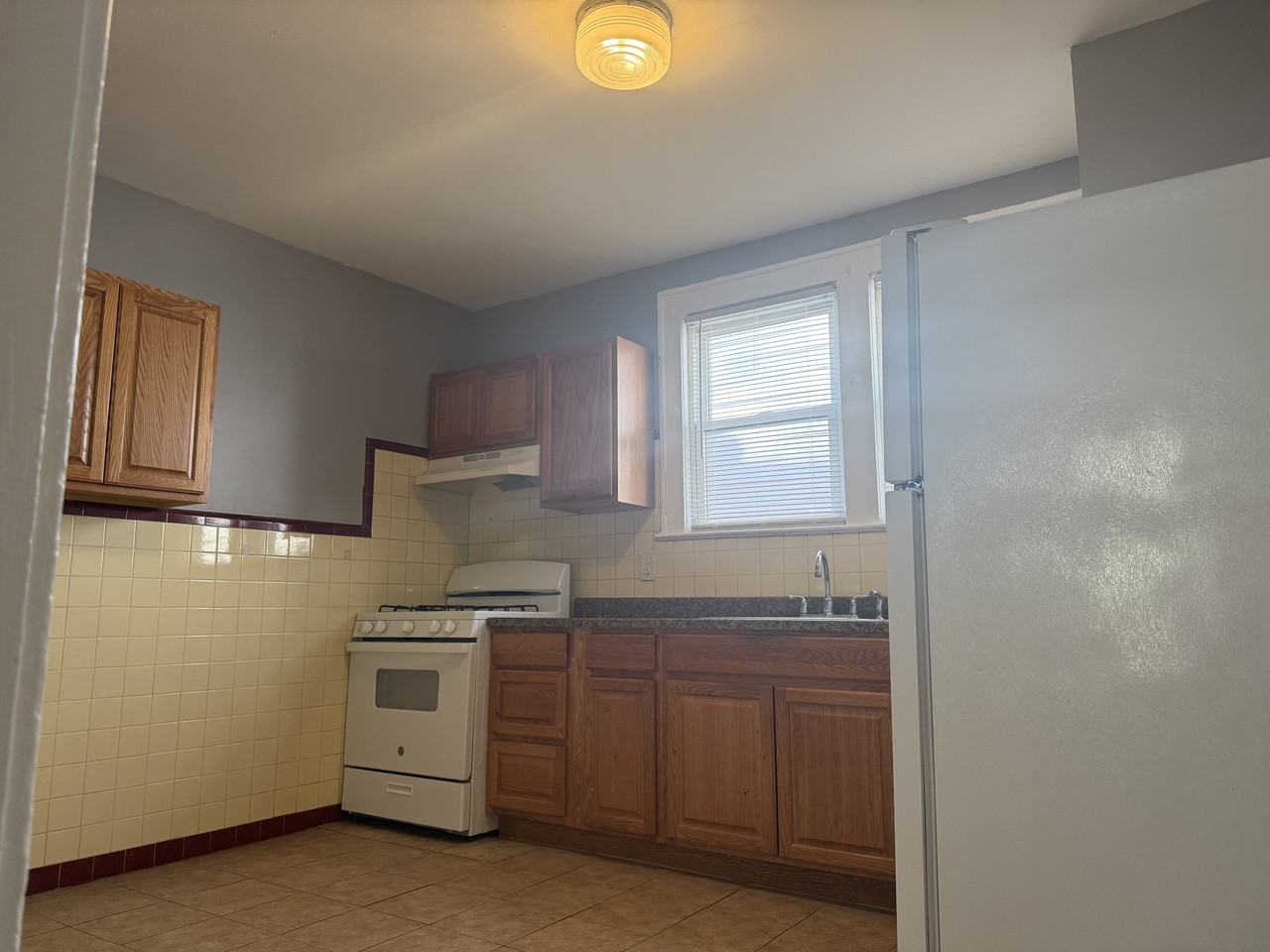 14 Marion Ave #1 - Photo 6 of 8