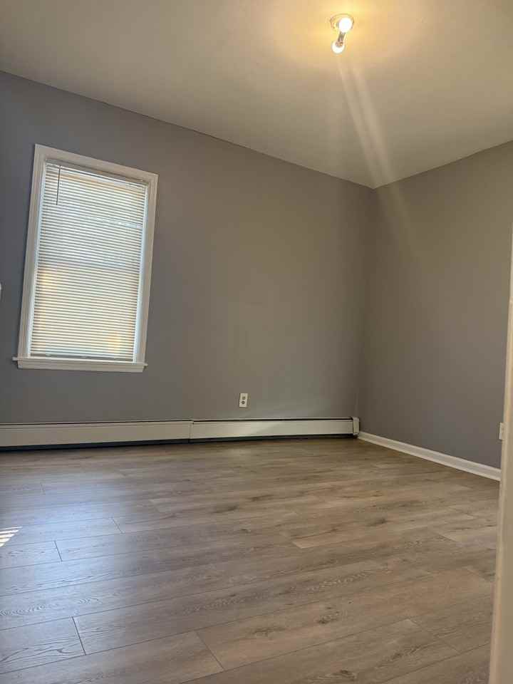 14 Marion Ave #1 - Photo 7 of 8