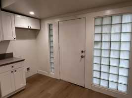 featured image of 2709 N Arrowhead Ave #NA