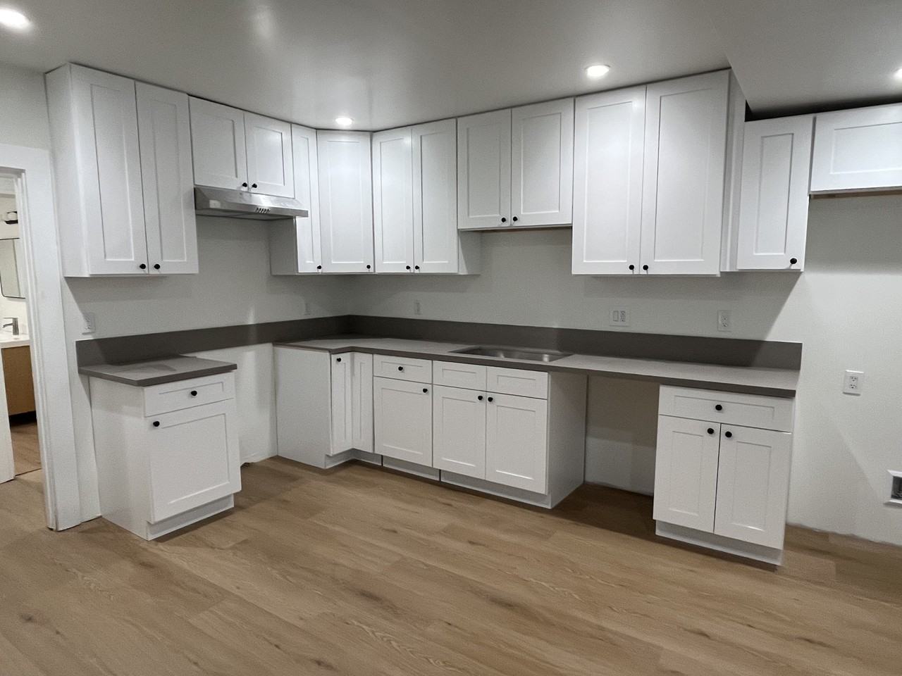 2709 N Arrowhead Ave #NA - Photo 3 of 11