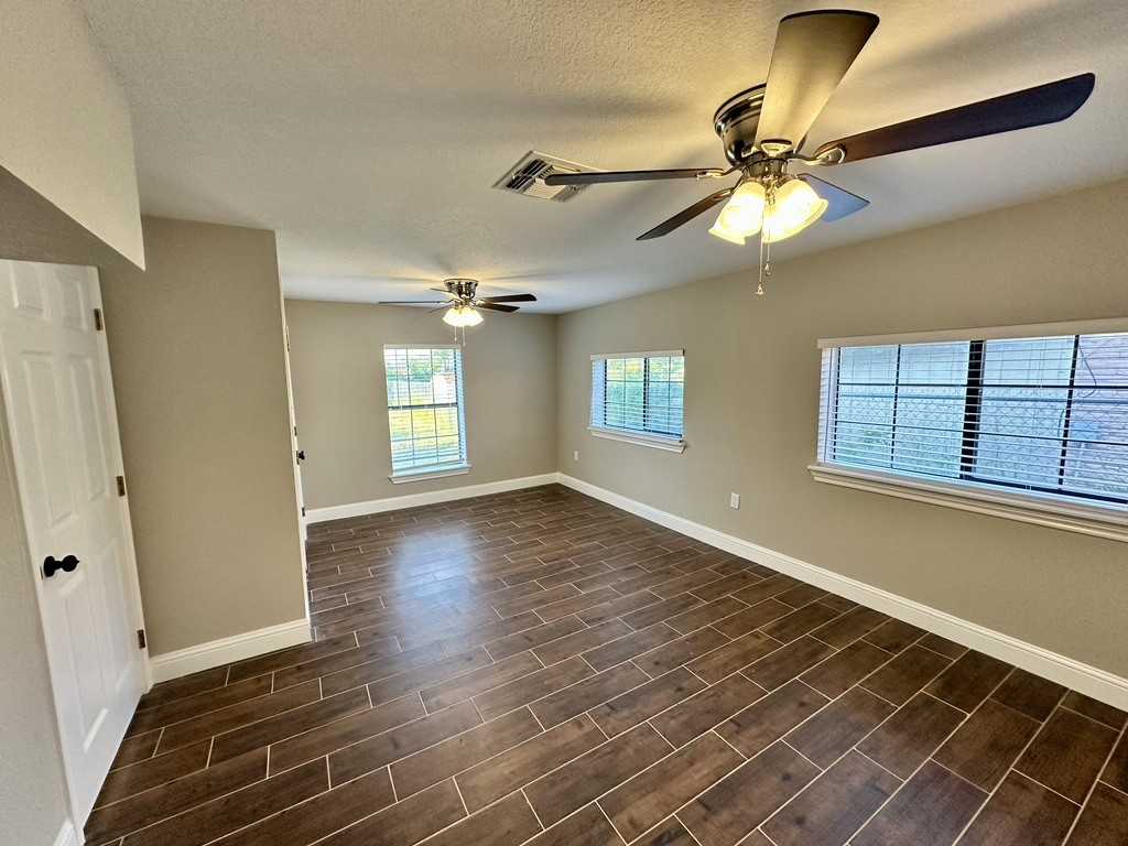 2125 Maverick Dr #NA - Photo 4 of 16