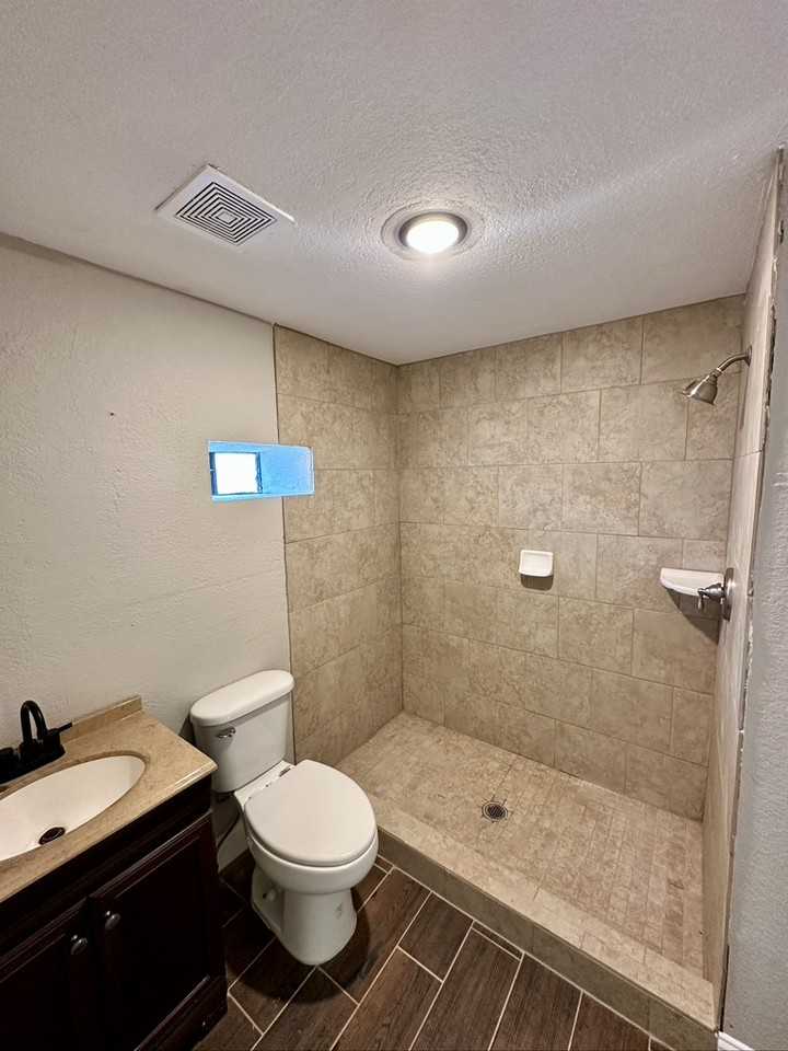 2125 Maverick Dr #NA - Photo 5 of 16