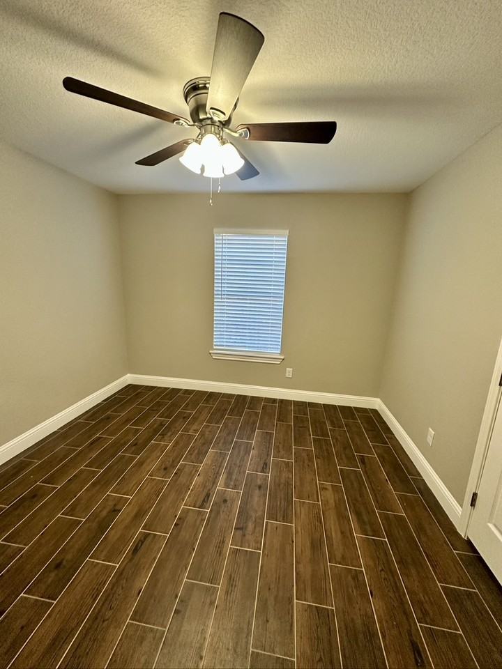 2125 Maverick Dr #NA - Photo 6 of 16