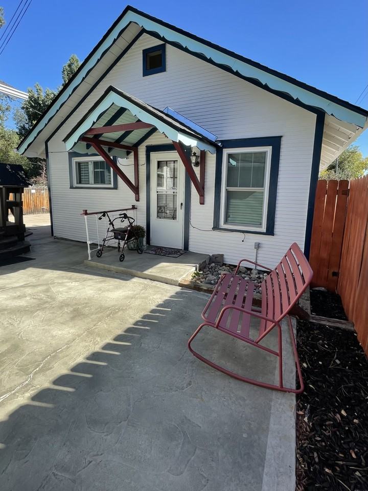 15 1/2 Wolfe Ave #NA - Photo 2 of 22