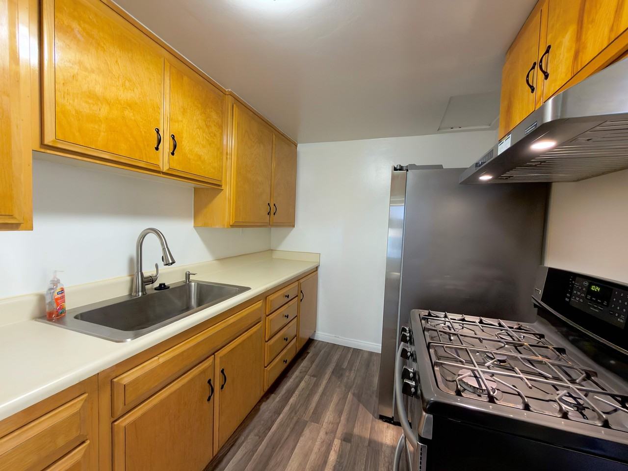 2237 Prospect St #NA - Photo 6 of 10