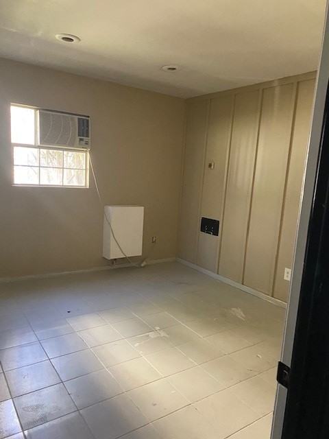 930 N Genesee Ave #B - Photo 7 of 9