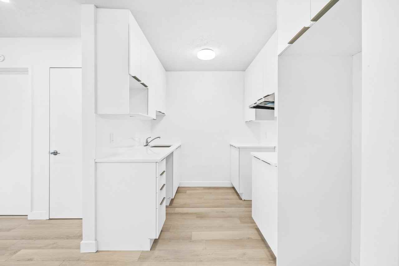 90 Boulevard Jean-Paul-Vincent #35 - Photo 2 of 17