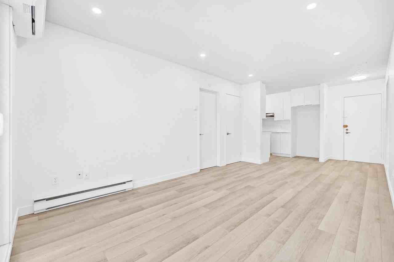 90 Boulevard Jean-Paul-Vincent #35 - Photo 4 of 17