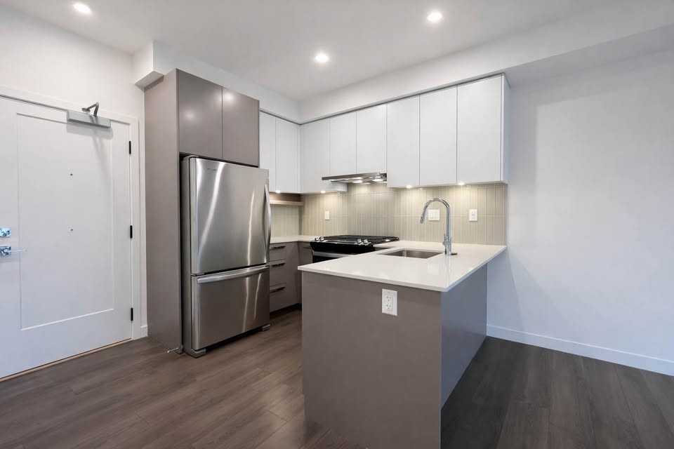 13788 76 Avenue - Photo 7 of 20