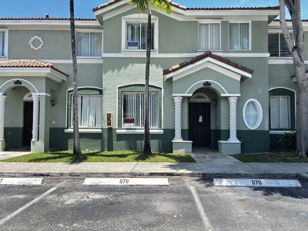 1433 Southeast 24th Court ##261 - Photo 2 of 51