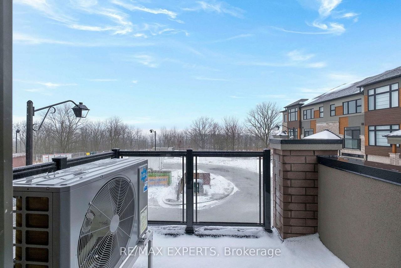 660 Colborne Street West #33 - Photo 3 of 29