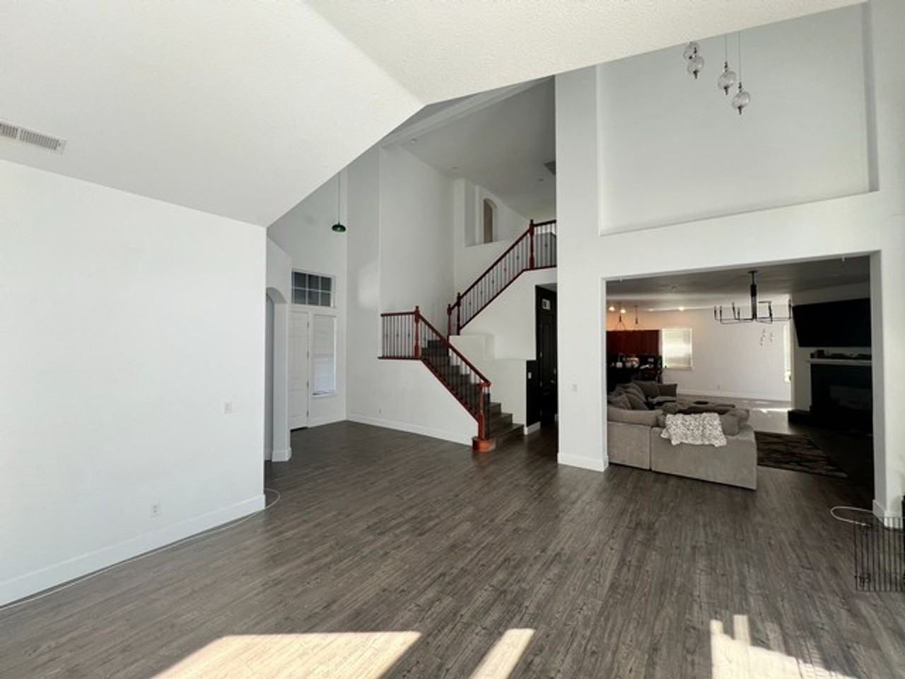 1680 Reno Rental Finders - 1680 Silverthread Dr. Reno, NV 89521 - Photo 3 of 20