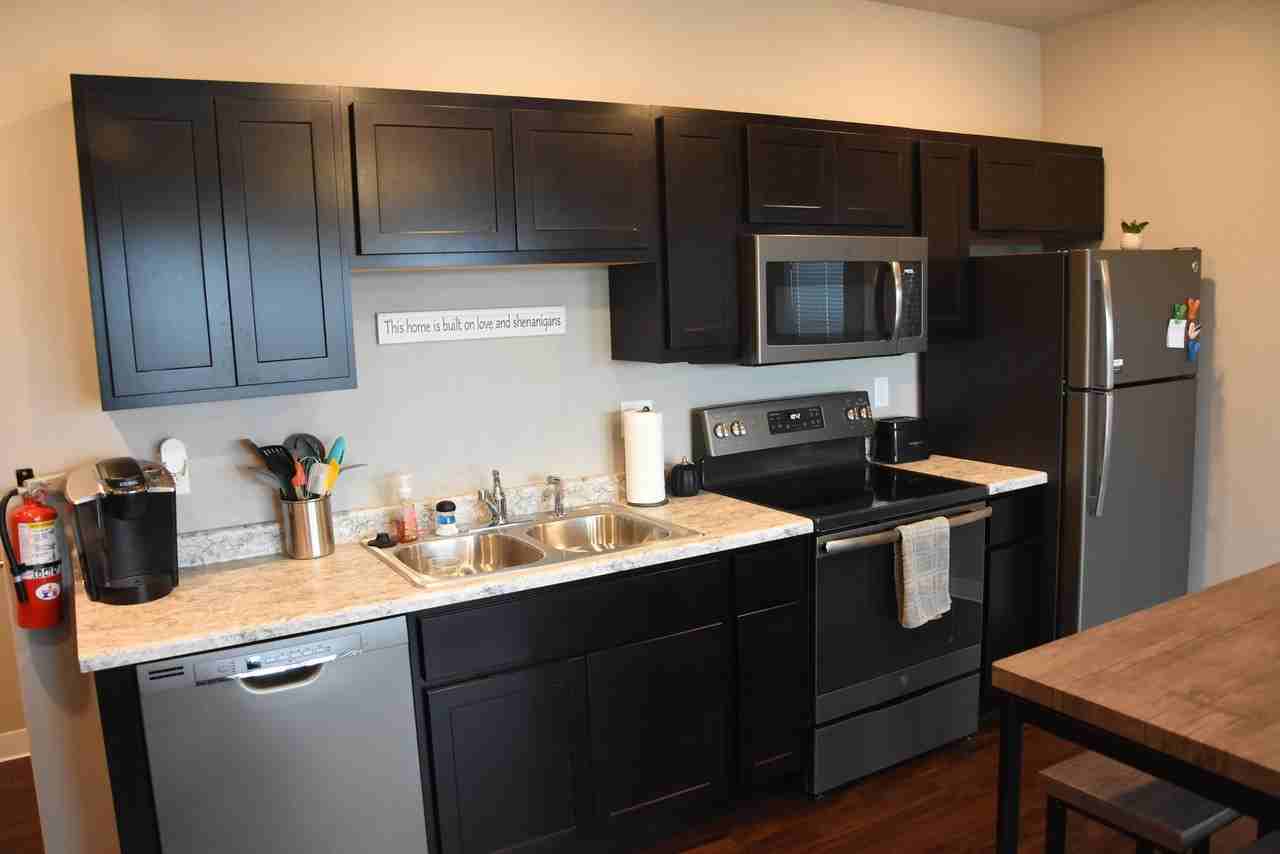 Augusta Place - Photo 3 of 12