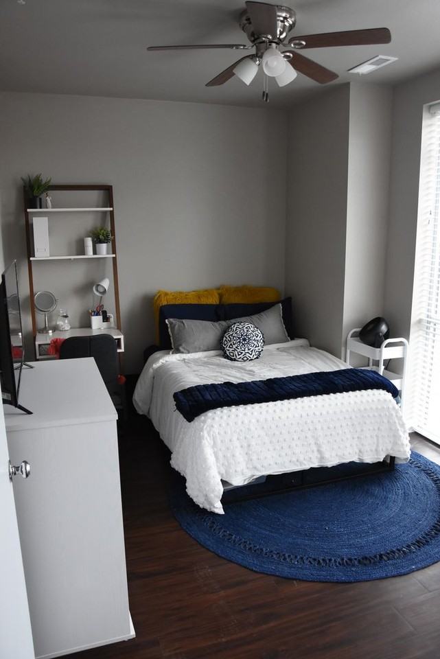 Augusta Place - Photo 4 of 12