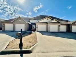 featured image of 6613 Valley View Rd