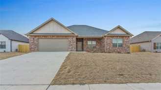 123 N Banner Ave - Photo 1 of 1