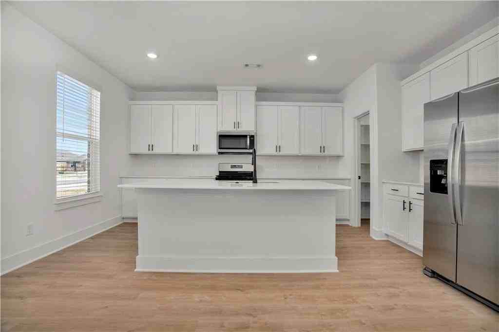 4805 W Sturgeon St - Photo 5 of 23