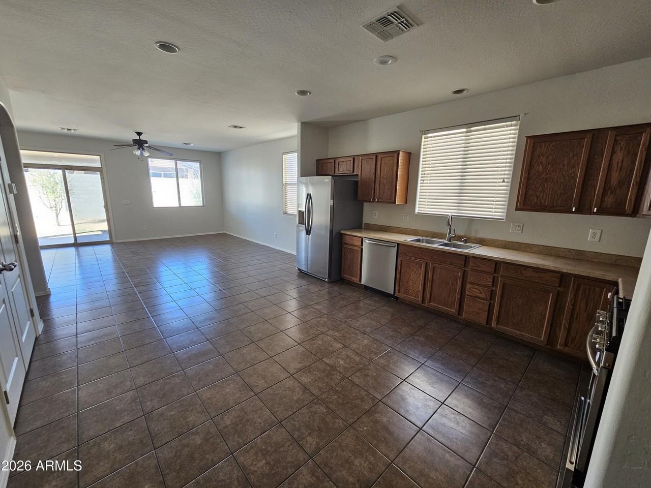 238 N 174th Dr - Photo 3 of 13