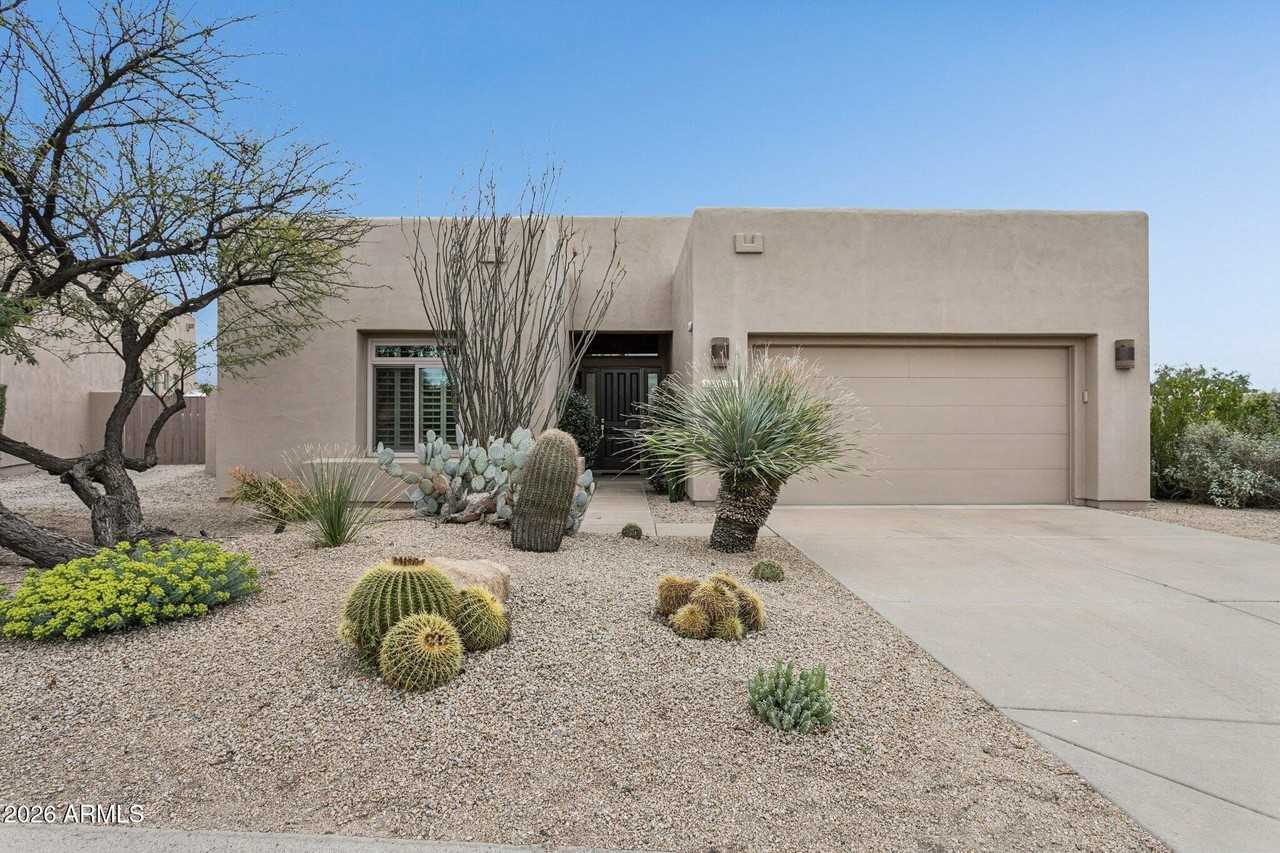 10831 E White Feather Ln - Photo 5 of 34