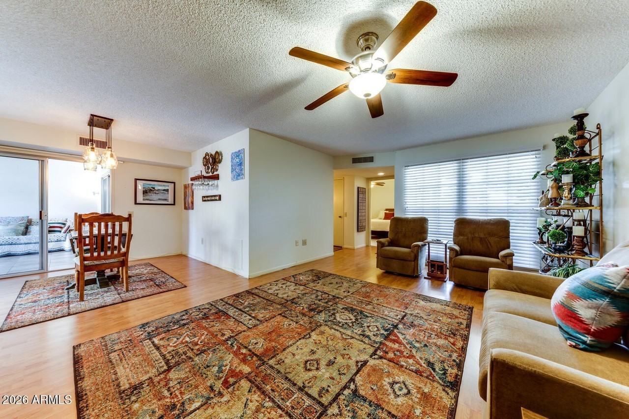 18826 N 134th Ave - Photo 7 of 28