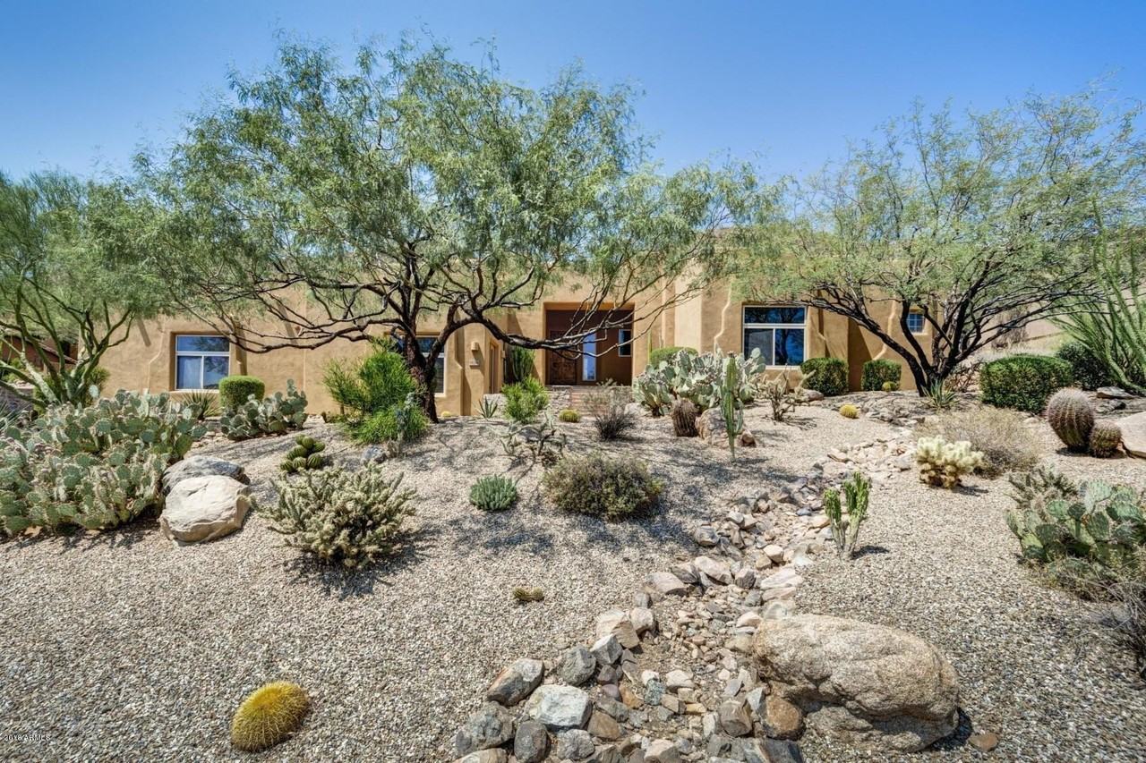 14296 E Coyote Rd - Photo 3 of 36