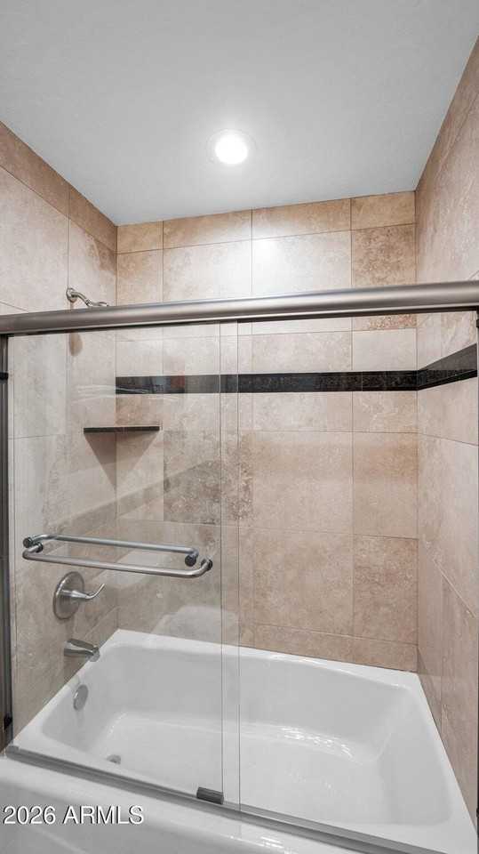 10845 N Pinto Dr - Photo 7 of 50