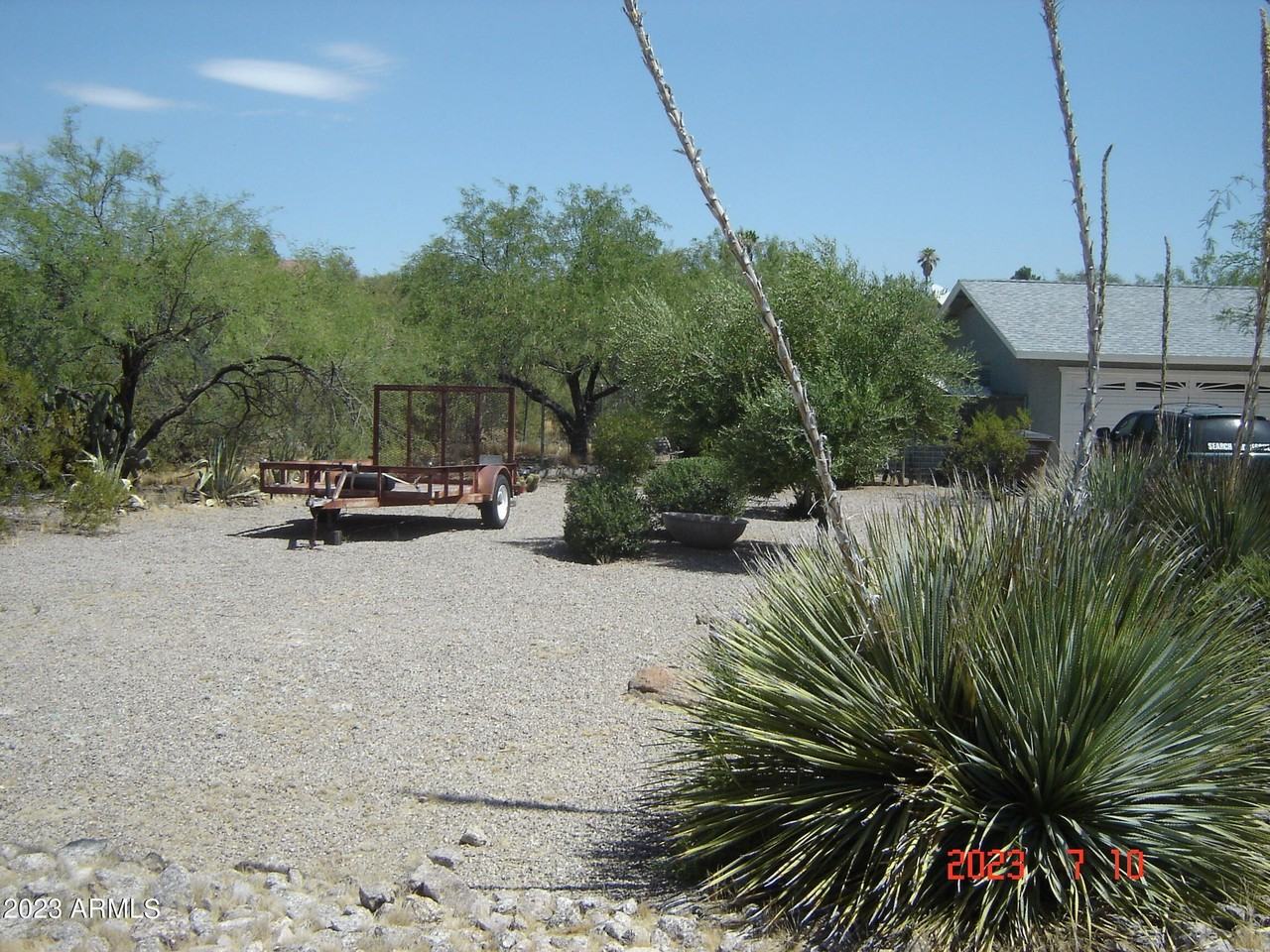 1940 Manrad Dr - Photo 5 of 23