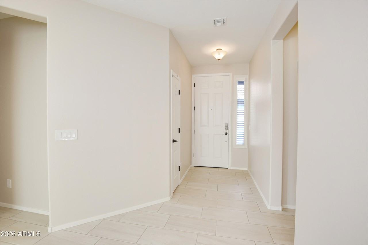 12043 W Desert Sun Ln - Photo 6 of 46