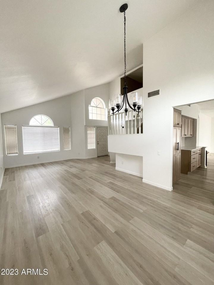 11417 W Sage Ct - Photo 7 of 23