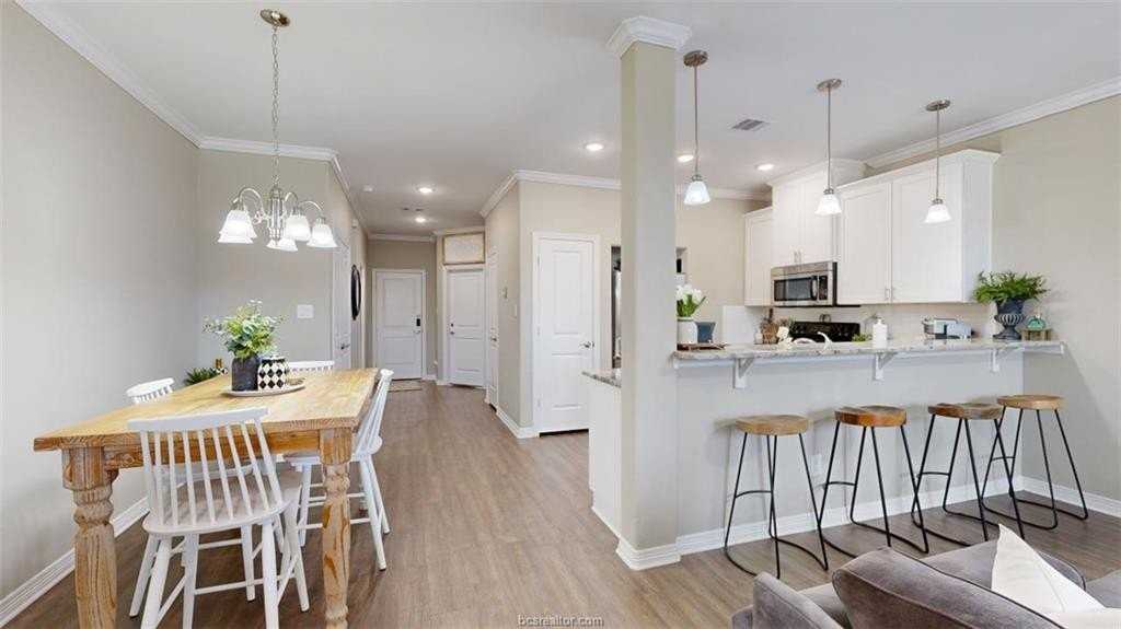 2137 Big River St - Photo 6 of 38