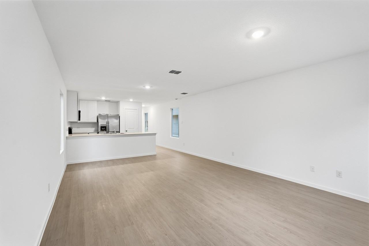 731 Wagtail Dr #1 - Photo 3 of 23