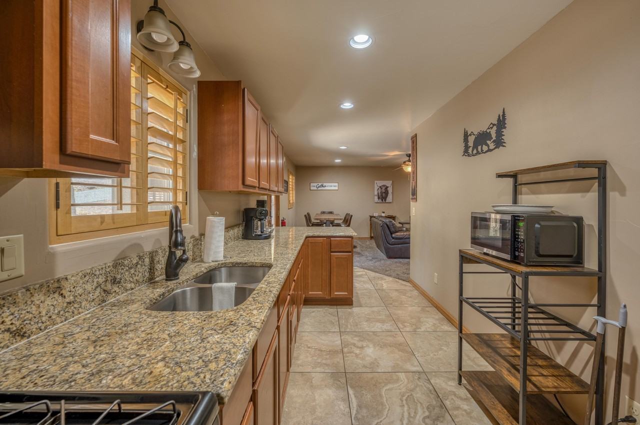 160 Sun Mountain Loop #1 - Photo 5 of 14