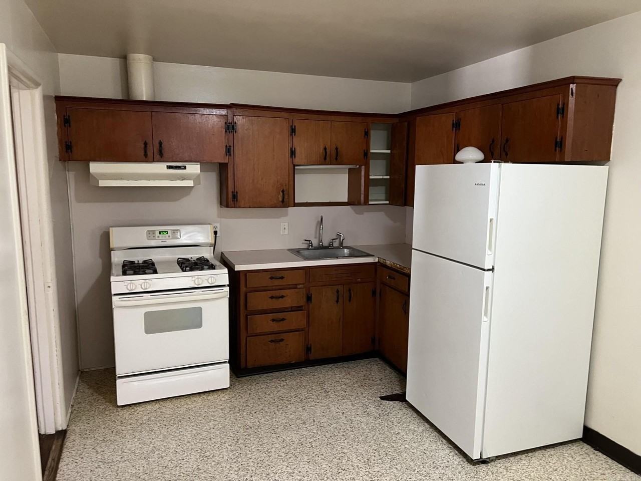 6507 Pecan Ave - Photo 2 of 5