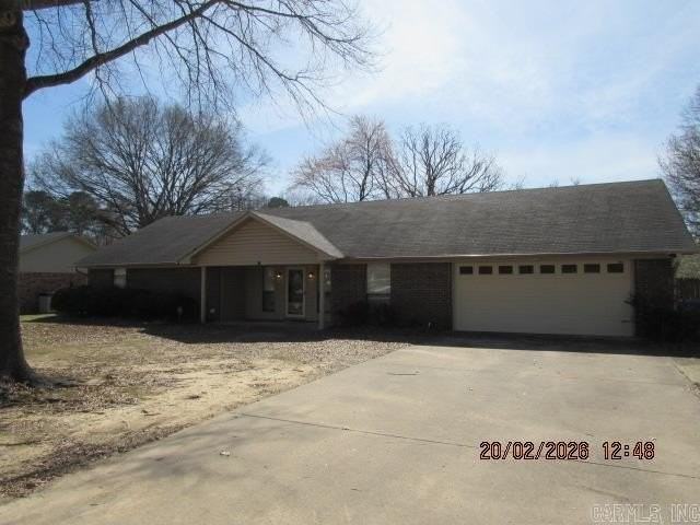 21 Tucker Creek Rd - Photo 2 of 19