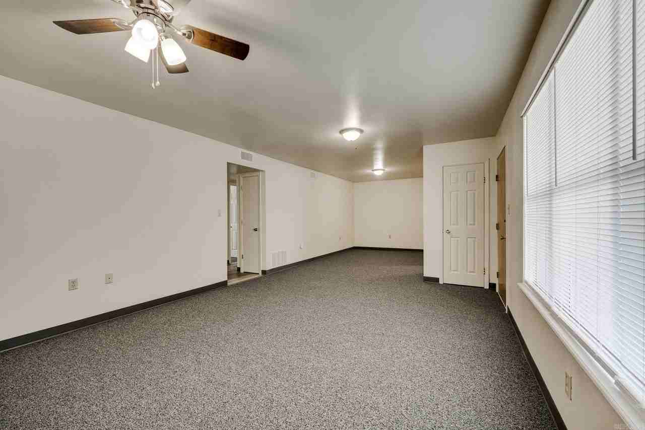 300 W Harding St - Photo 3 of 26