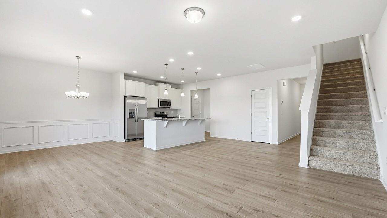 9431 Cavalier Way - Photo 5 of 46