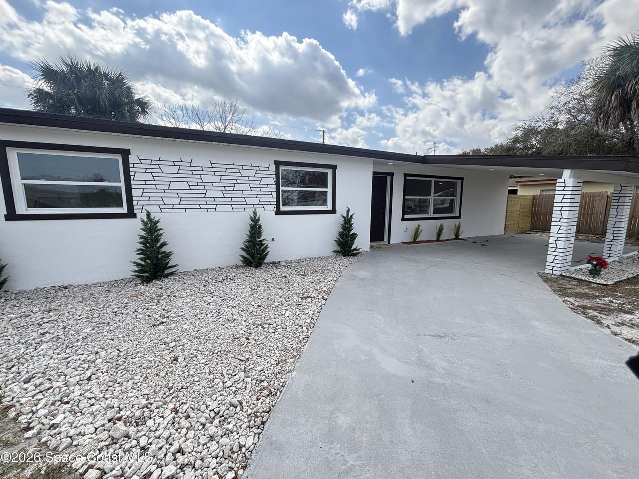 1301 Kathwood Dr - Photo 2 of 26