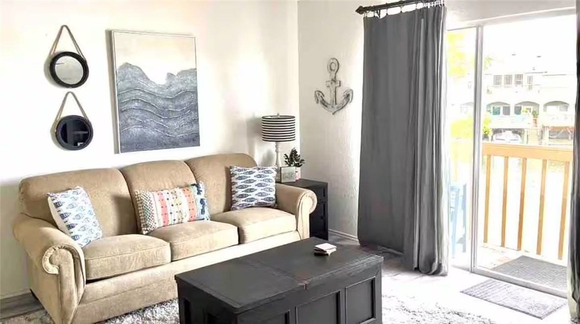 13914 Mingo Cay Ct - Photo 4 of 16