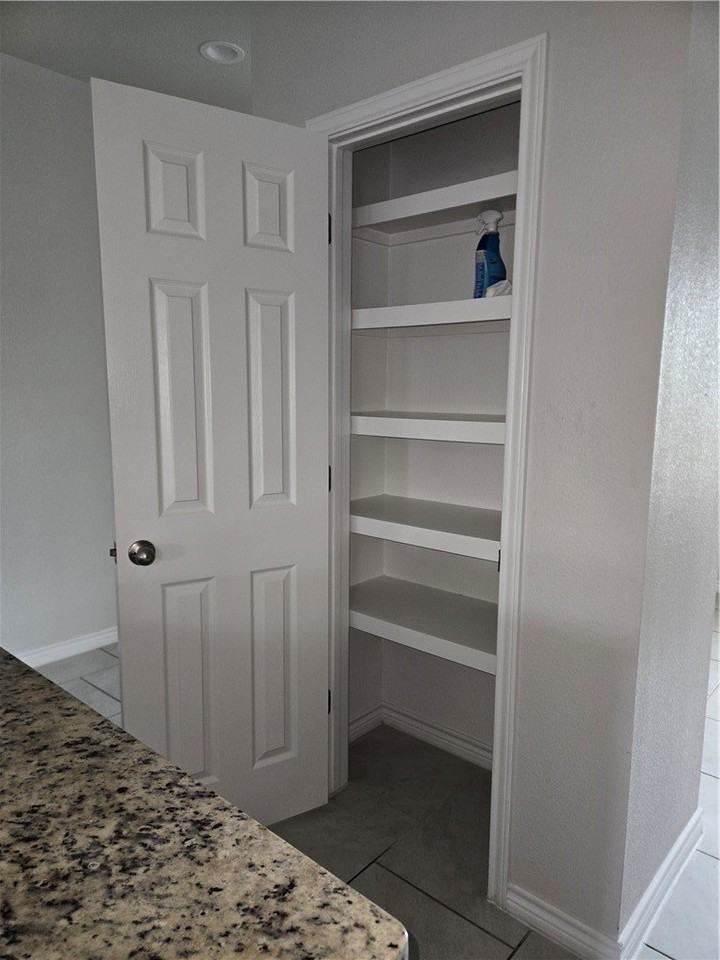 2314 Sky Crest Dr - Photo 4 of 13