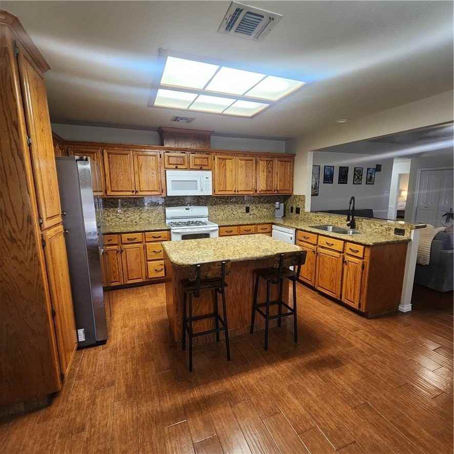 1308 Palm Ave - Photo 7 of 20